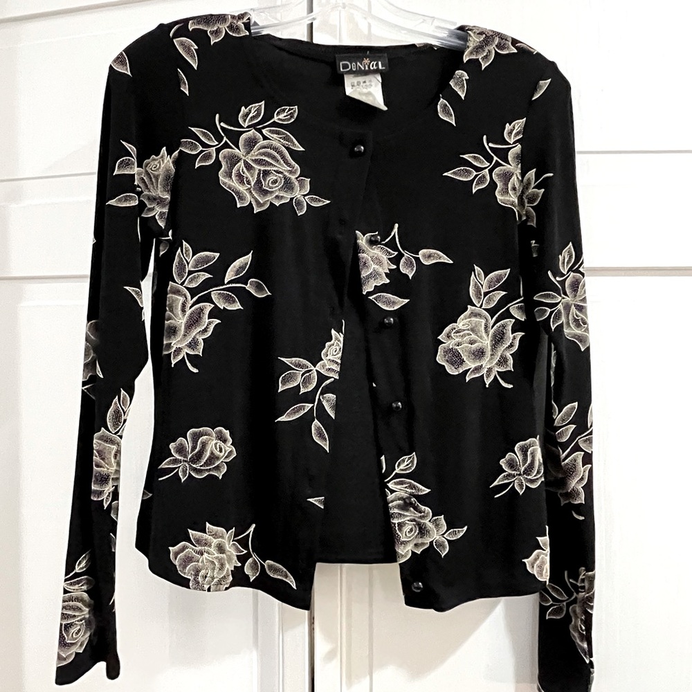 Y2K stretchy, scoop neck cardigan. Black with cream/ off white florals.